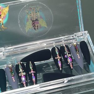 Black Matte Bling Press-On Nail Set | The Nail Plug @thenailplugmi